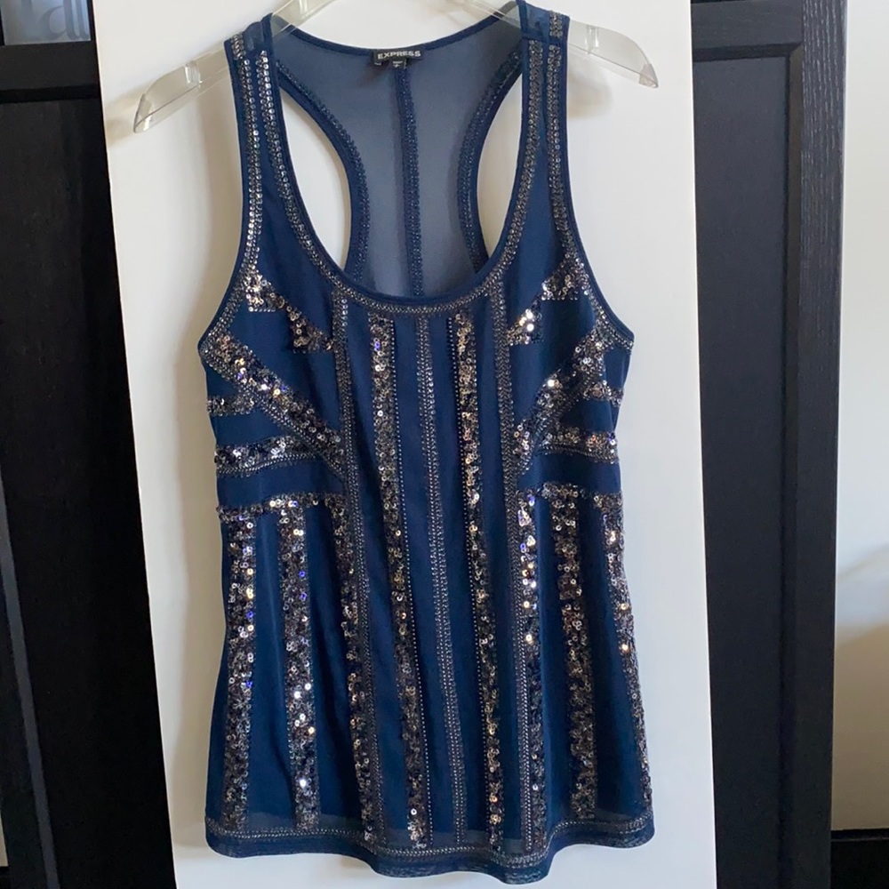 NWOT Express beautiful blue sparkling top 🤩